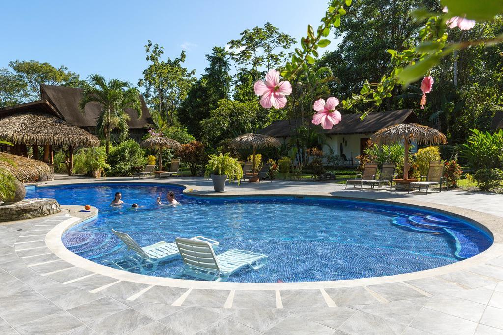 Hotel Suizo Loco Lodge & Resort Cahuita Bagian luar foto
