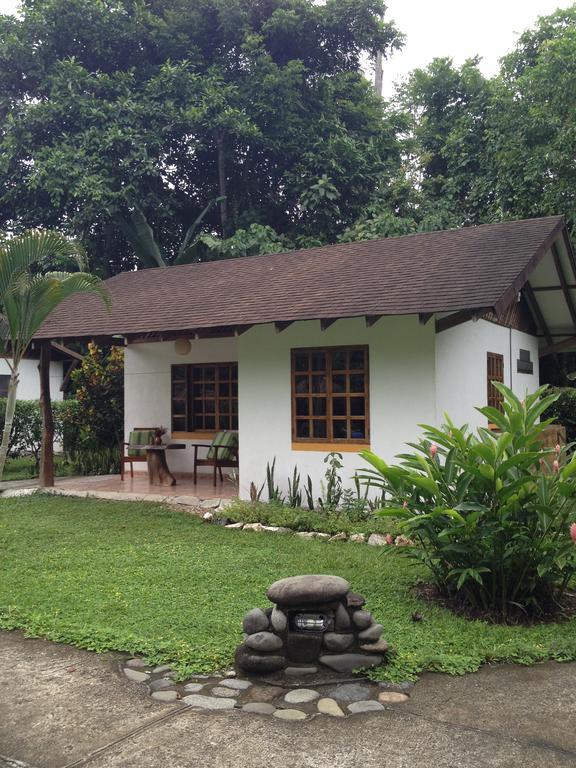 Hotel Suizo Loco Lodge & Resort Cahuita Ruang foto